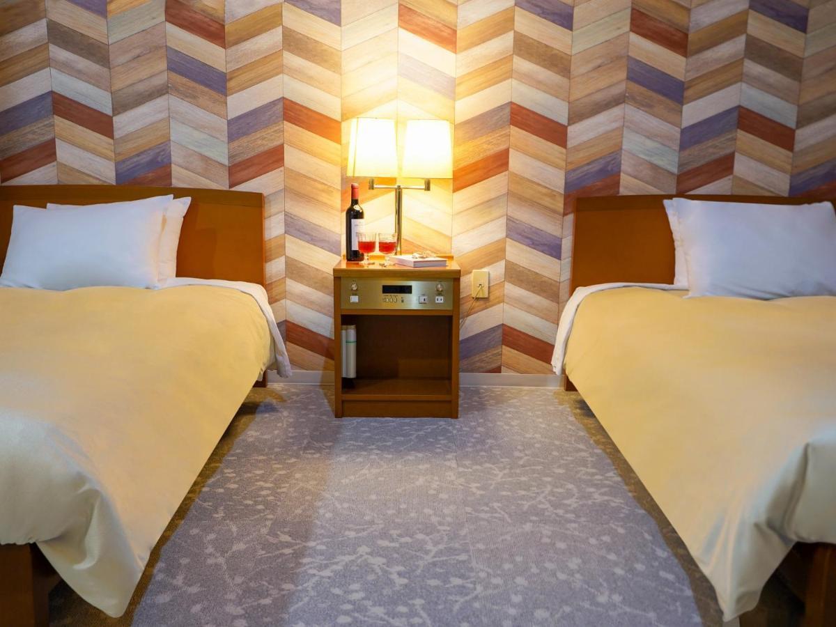 Hotel New Gaea Iizuka Kültér fotó