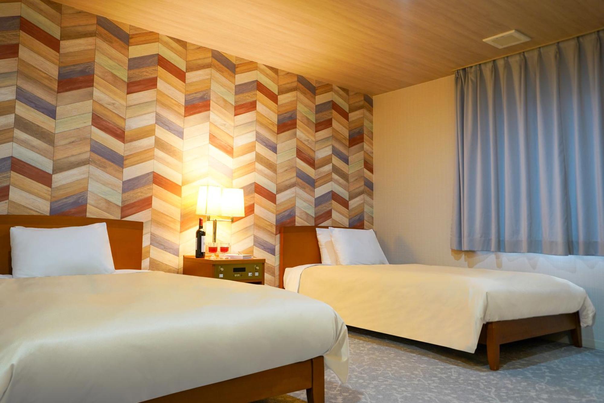 Hotel New Gaea Iizuka Kültér fotó