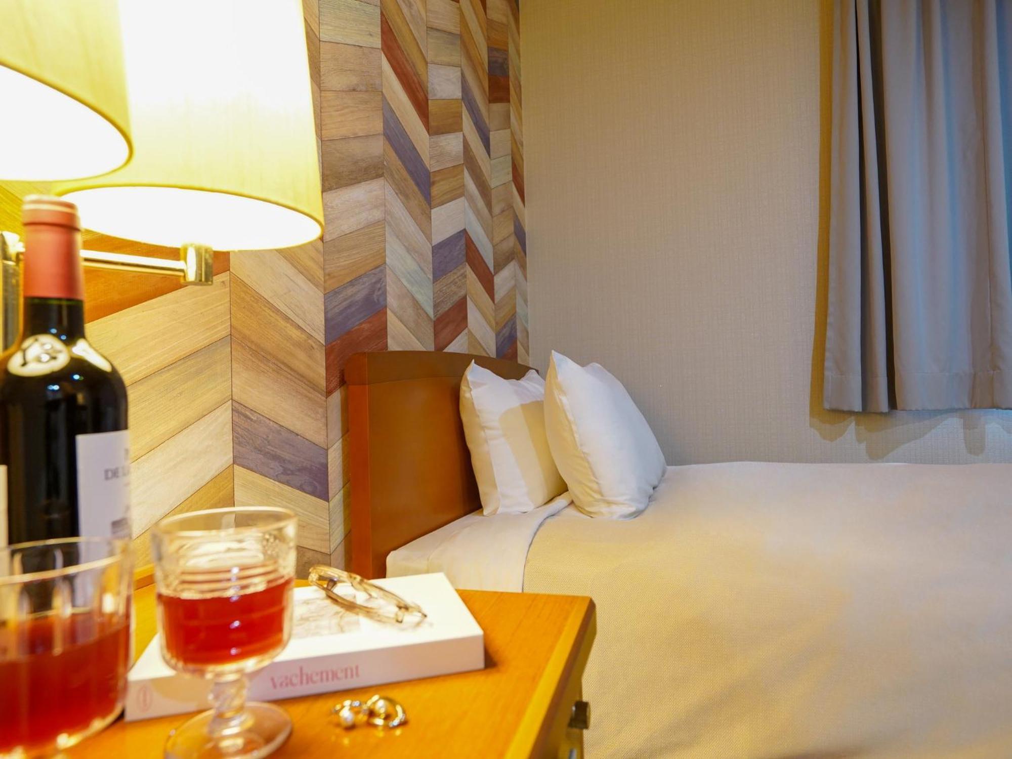 Hotel New Gaea Iizuka Kültér fotó